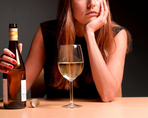 Анонимное лечение женского алкоголизма в Цивильске